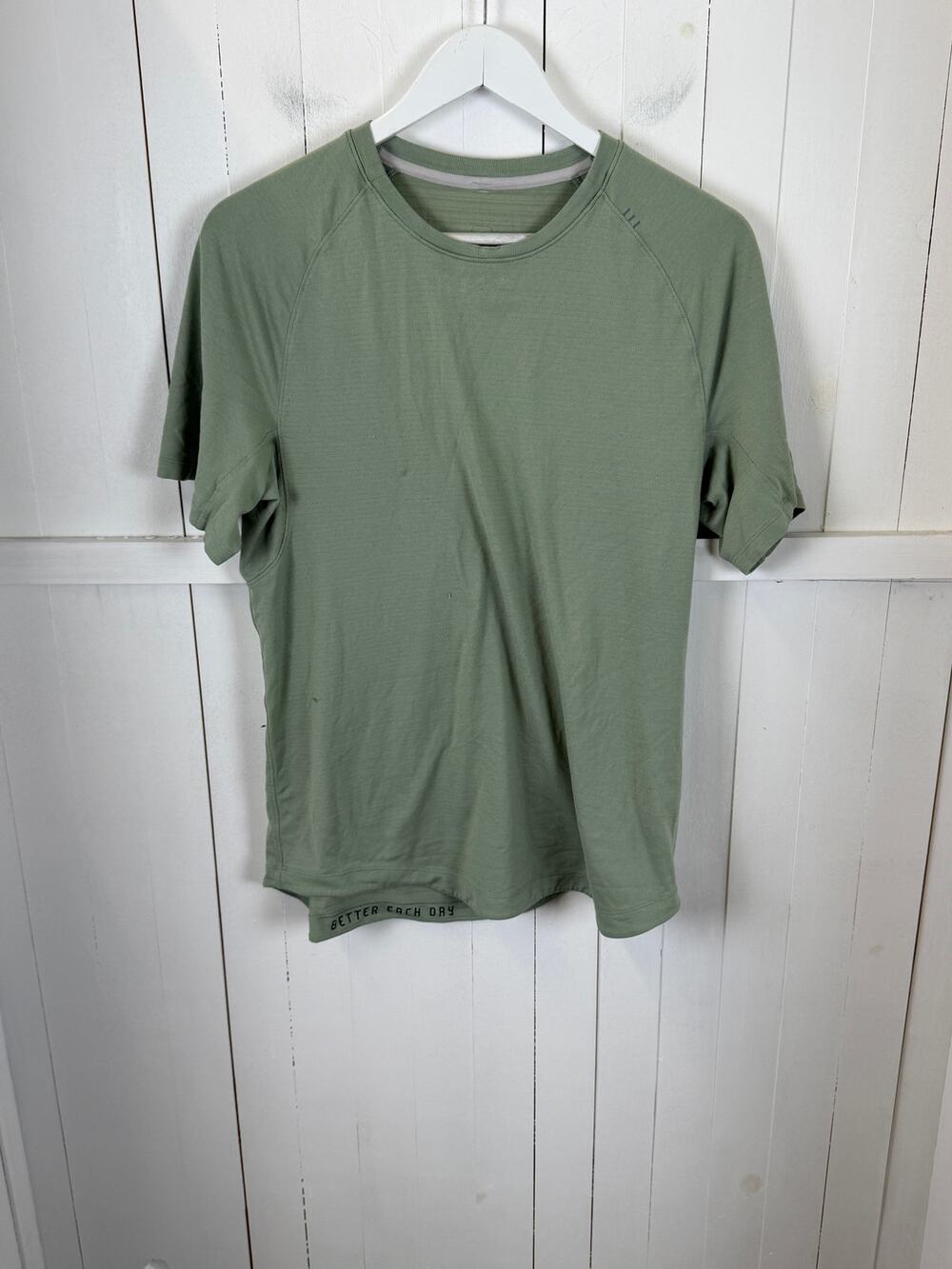 Lululemon Green Polo Shirt Men's M Polyester Excellent Condition